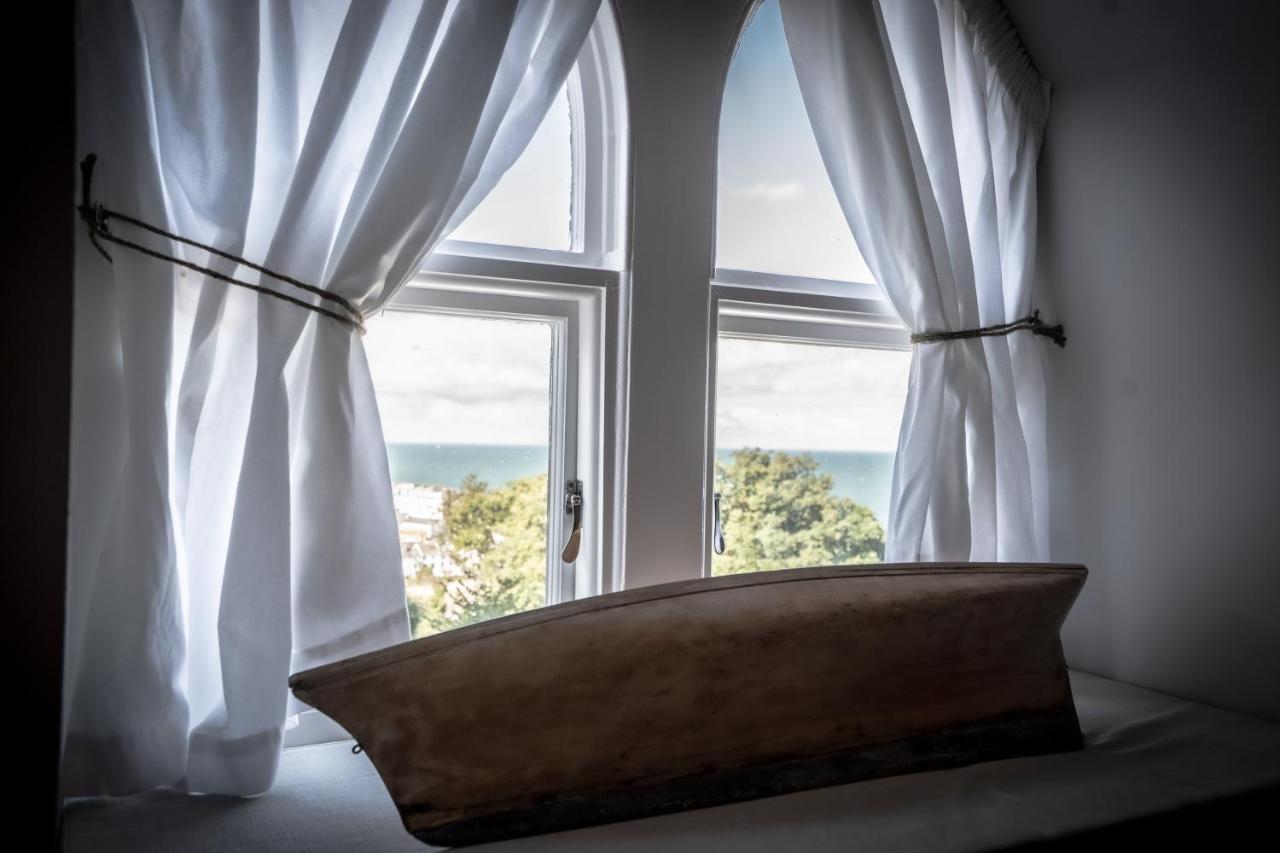 Victorian Penthouse With Panoramic Sea Views Leilighet Ilfracombe Eksteriør bilde